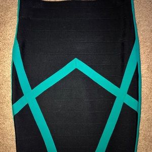 Guess by Marciano black and green skirt